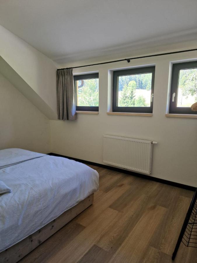 Nest Apartment *